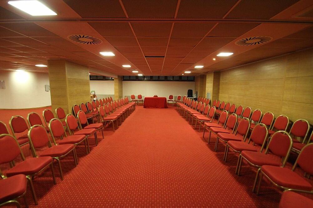 Hotel Club Regina E Fassa مازين المظهر الخارجي الصورة