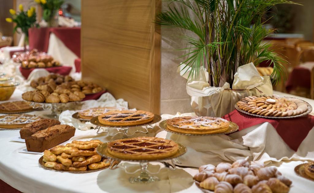 Hotel Club Regina E Fassa مازين المظهر الخارجي الصورة